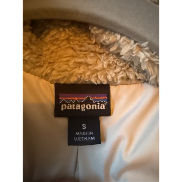 Patagonia Women’s S Furry Fleece Vest Beige Full Zip Sherpa Pile Retro Style - Picture 5 of 7